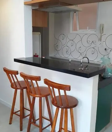 Apartamento de 1 quarto reformado em Copacabana-2